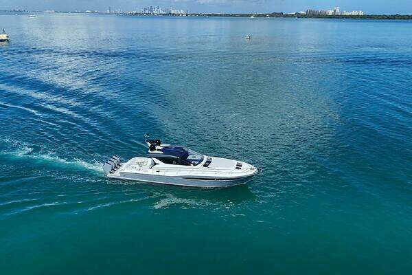 Uniesse HTC5P Yacht For Sale