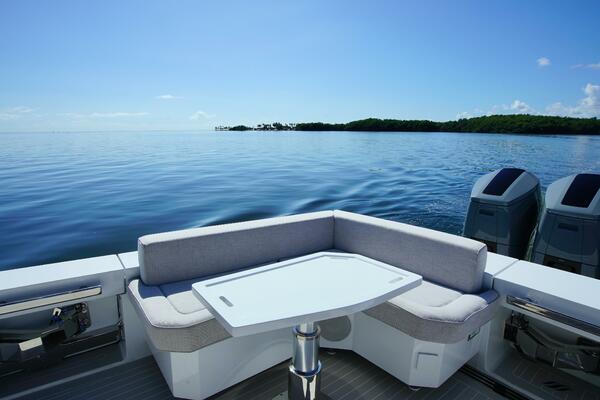 56ft Uniesse Yacht For Sale