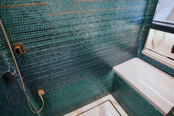 Uniesse HTC5P Yacht For Sale