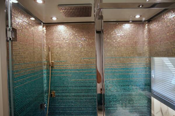 56ft Uniesse Yacht For Sale