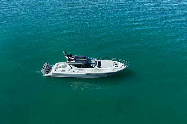 Uniesse HTC5P Yacht For Sale