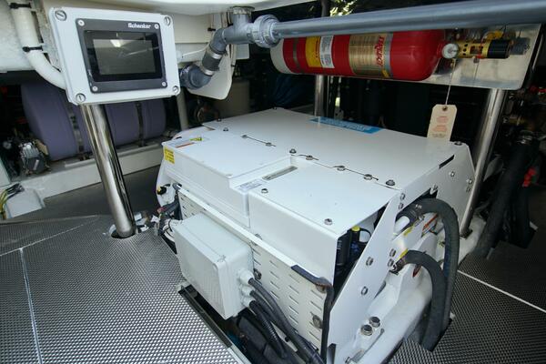 56ft Uniesse Yacht For Sale