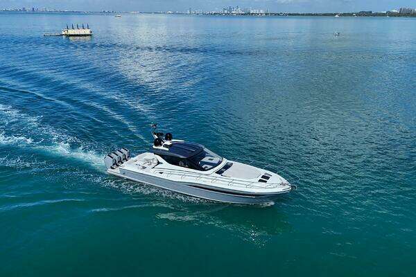 Uniesse HTC5P Yacht For Sale