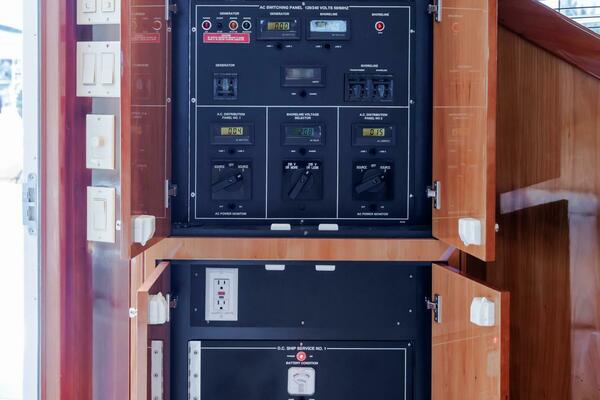 50ft Hatteras Yacht For Sale