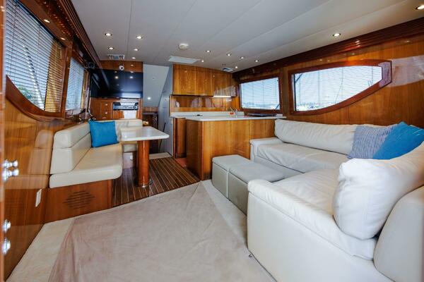 50ft Hatteras Yacht For Sale