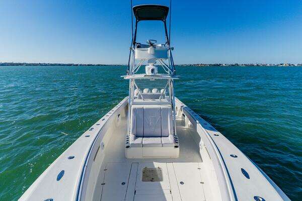 SeaVee 390B Yacht For Sale