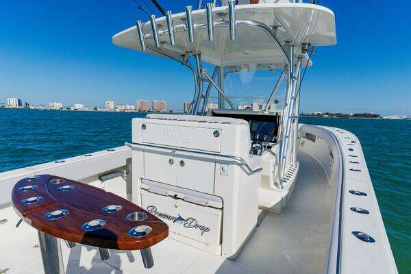 SeaVee 390B Yacht For Sale