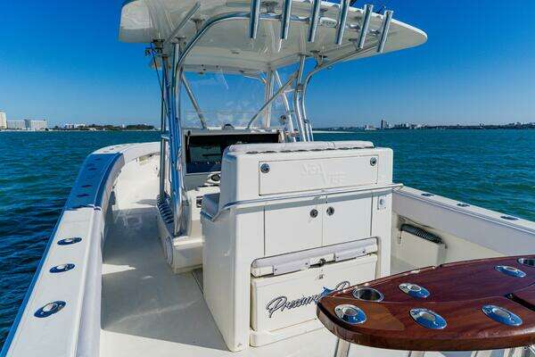 SeaVee 390B Yacht For Sale