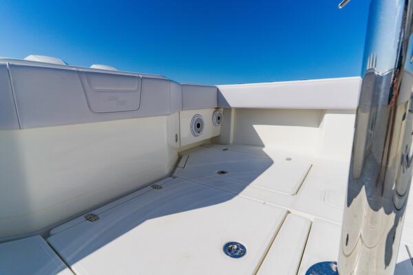 39ft SeaVee Yacht For Sale