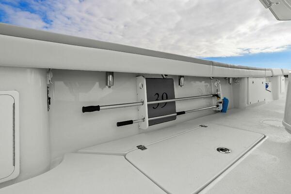 39ft Yellowfin Yacht For Sale