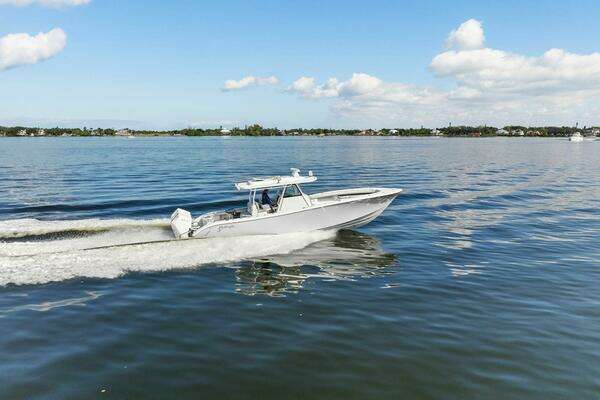 2023 Yellowfin 39