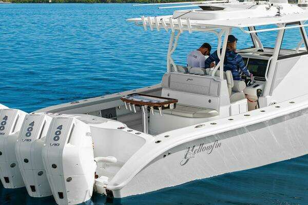 2023 Yellowfin 39