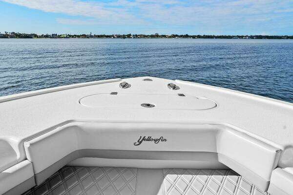 2023 Yellowfin 39