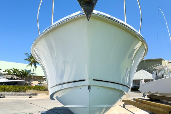 PEARL 31ft Boston Whaler Yacht For Sale