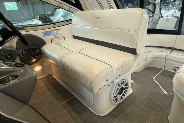 42ft Cruisers Yachts Yacht For Sale