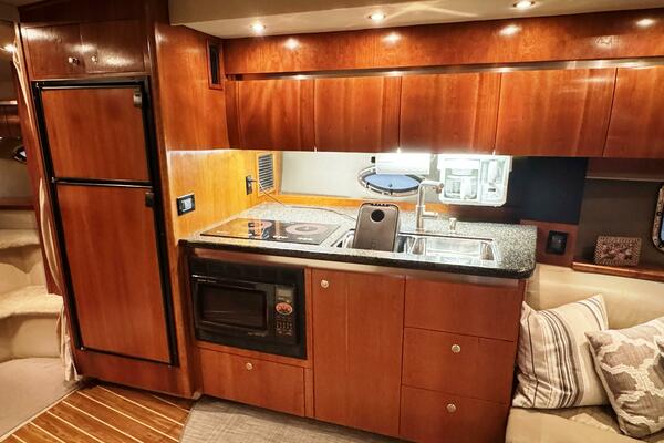 42ft Cruisers Yachts Yacht For Sale