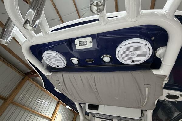 23ft Everglades Yacht For Sale