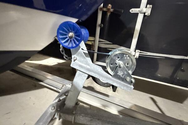 23ft Everglades Yacht For Sale