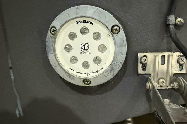 23ft Everglades Yacht For Sale