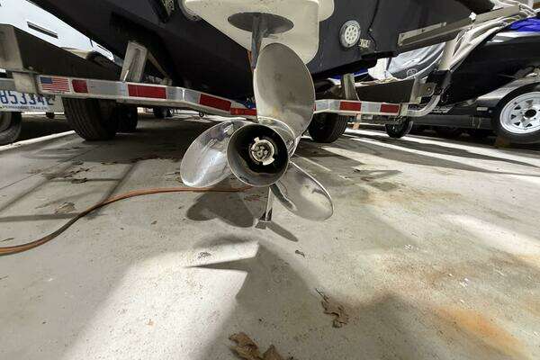 Photo of the 2016 Everglades 230 Center Console