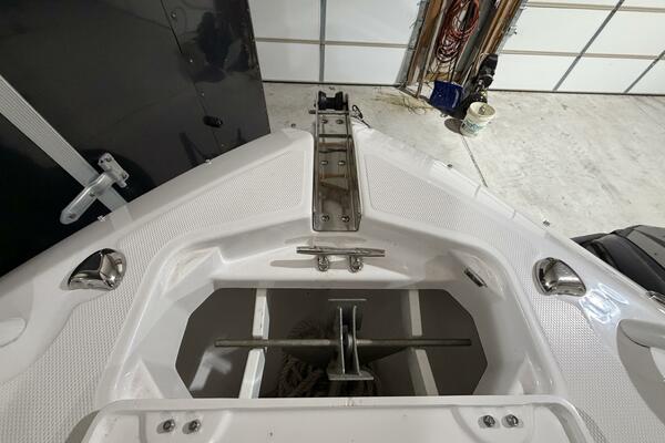 23ft Everglades Yacht For Sale