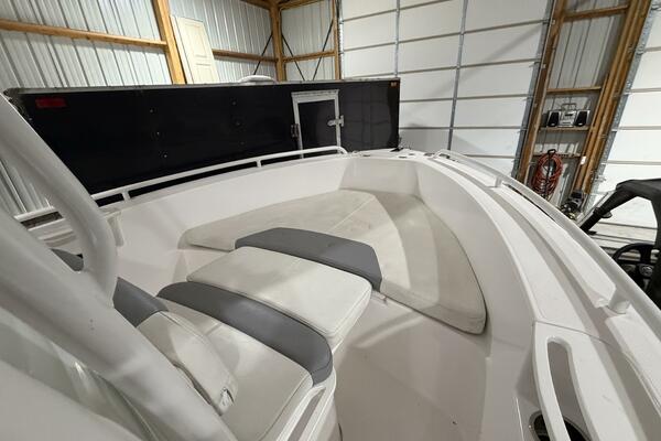 23ft Everglades Yacht For Sale