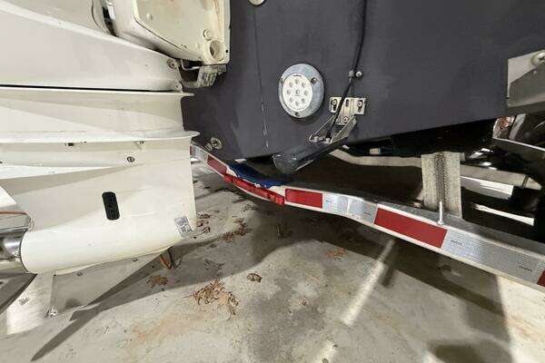 Photo of the 2016 Everglades 230 Center Console