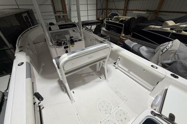 23ft Everglades Yacht For Sale