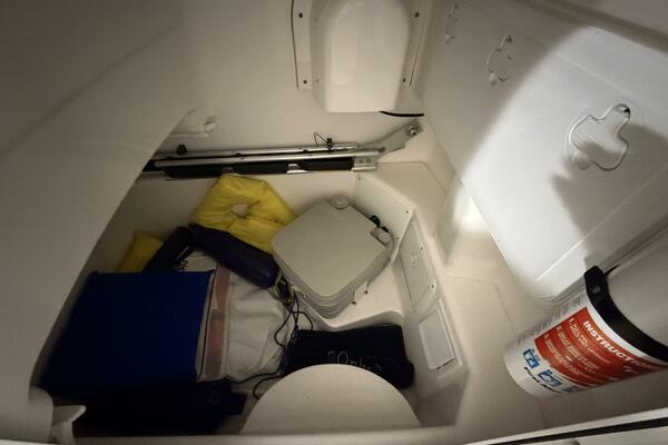 23ft Everglades Yacht For Sale