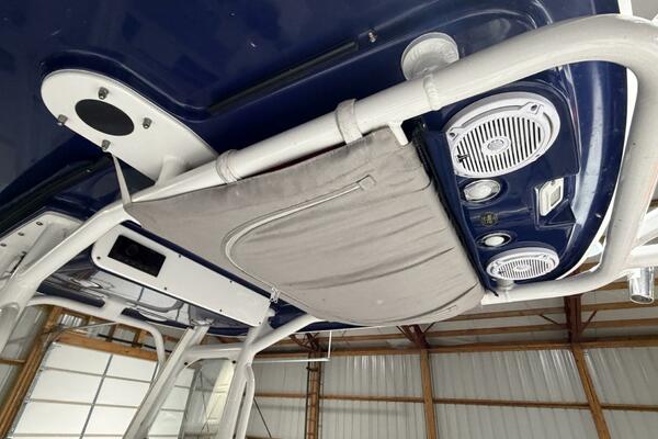 23ft Everglades Yacht For Sale