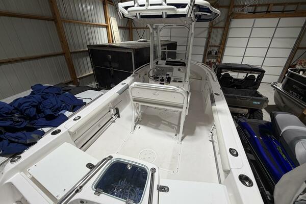 23ft Everglades Yacht For Sale
