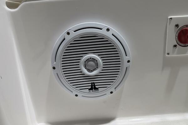 23ft Everglades Yacht For Sale