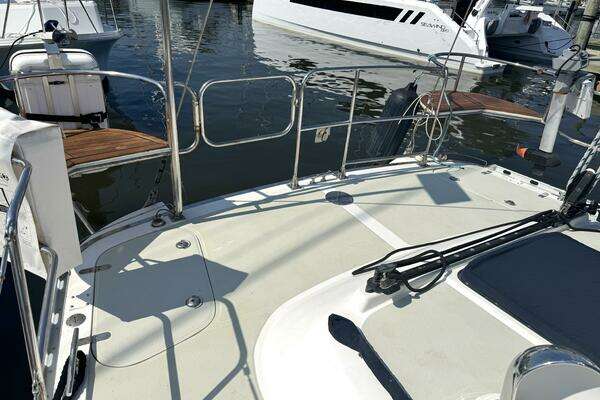 Photo of the 2002 Hylas 46 "Matilda"
