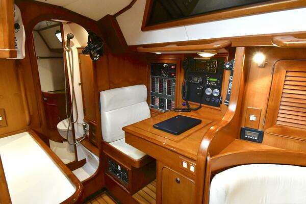 Hylas 46 Yacht For Sale
