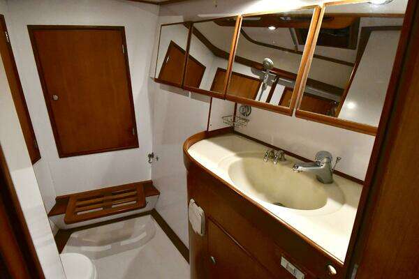 Hylas 46 Yacht For Sale