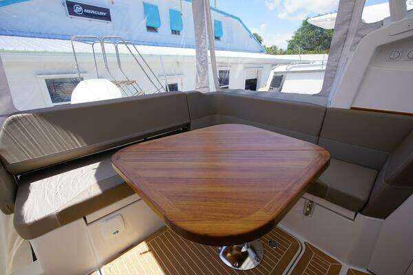 Photo of the 2024 Nimbus Weekender 9 "In-Stock 2024 Nimbus W9 288"