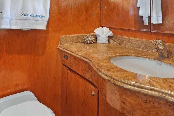 MILES AWEIGH 81ft Hargrave Yacht For Sale