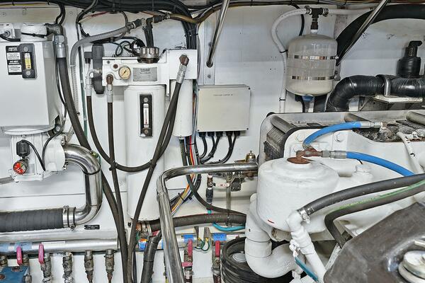 MILES AWEIGH 81ft Hargrave Yacht For Sale