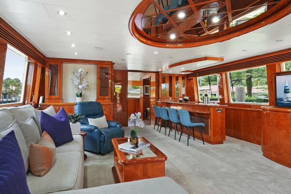 MILES AWEIGH 81ft Hargrave Yacht For Sale