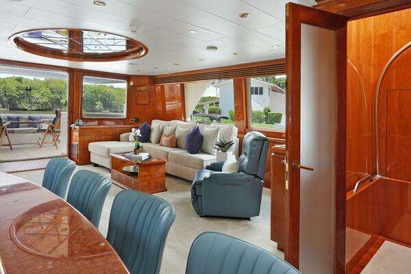 Hargrave Sky Lounge Yacht For Sale