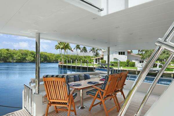 Hargrave Sky Lounge Yacht For Sale