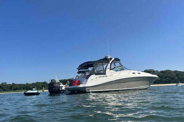 Photo of the 2007 Sea Ray 340 Sundancer "Why Knot"