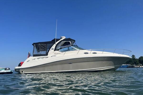 Why Knot 34ft Sea Ray Yacht For Sale