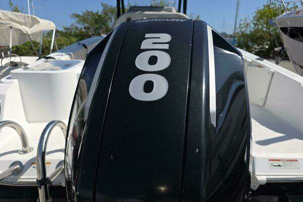 Photo of the 2022 Wellcraft 222 Fisherman