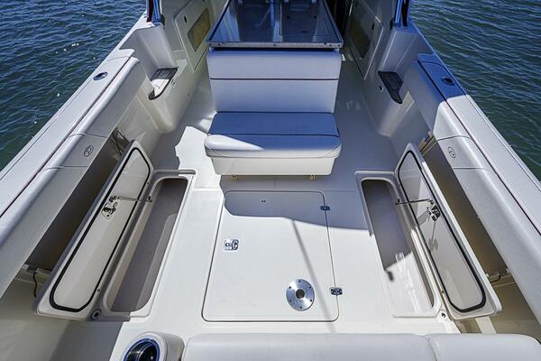 34ft Pursuit Yacht For Sale