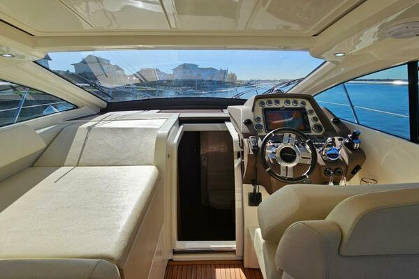 50ft Azimut Yacht For Sale