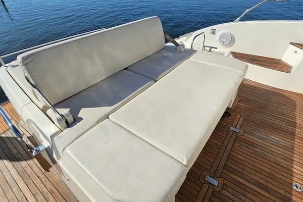 50ft Azimut Yacht For Sale