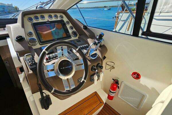 Azimut Atlantis 50 Yacht For Sale