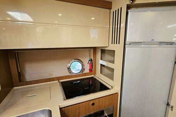 Azimut Atlantis 50 Yacht For Sale