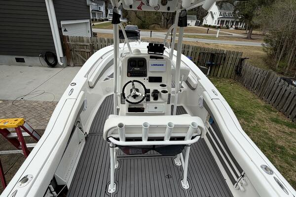 23ft Tidewater Yacht For Sale